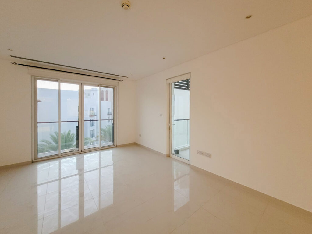 CHARMING 2 BR APARTMENT IN ALMERIA EAST AL MOUJ -FOR SALE