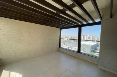 2 BR AMAZING FLAT WITH BALCONY AND SEA VIEW